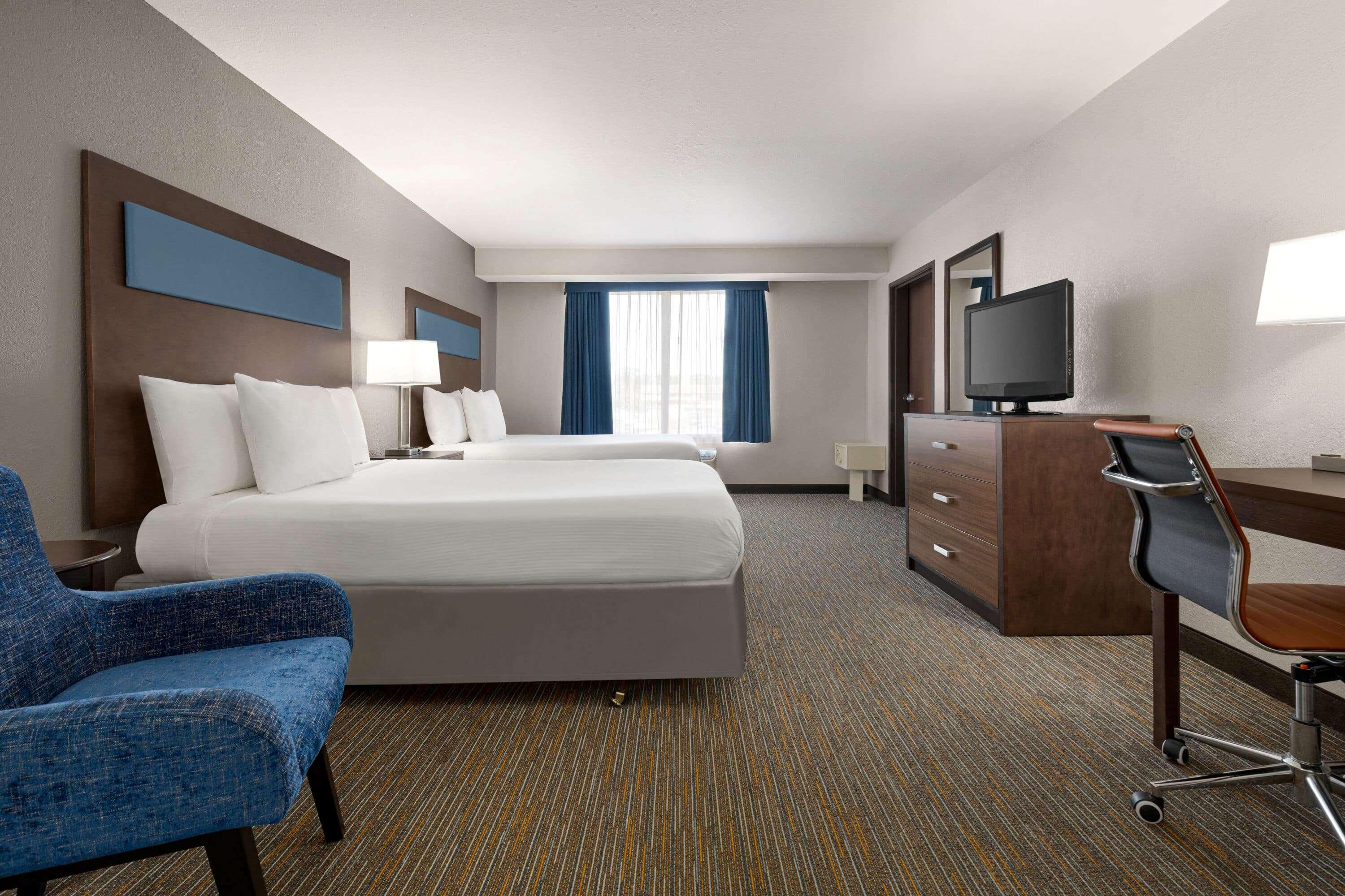 Wingate By Wyndham Southport Hotel Buitenkant foto